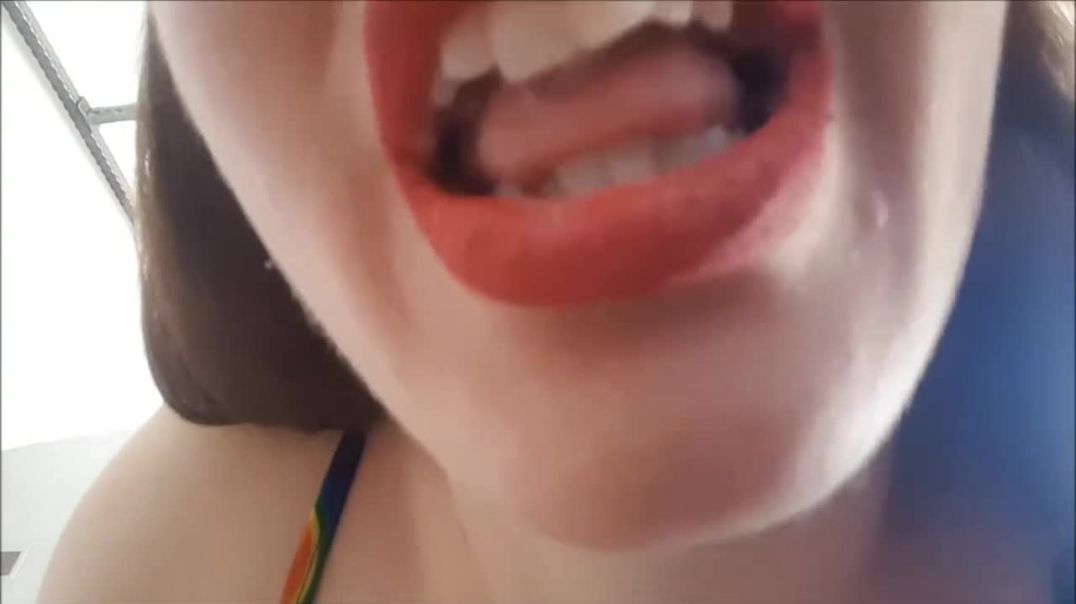 ⁣Alandra Bad Breath Face Licking Brother